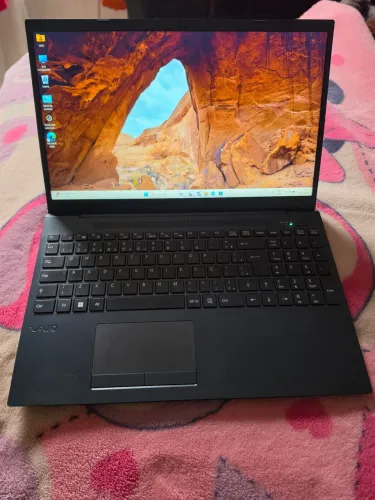 Vendo notebook vaio 15 I5 11th 16gb Ram 512ssd top 
