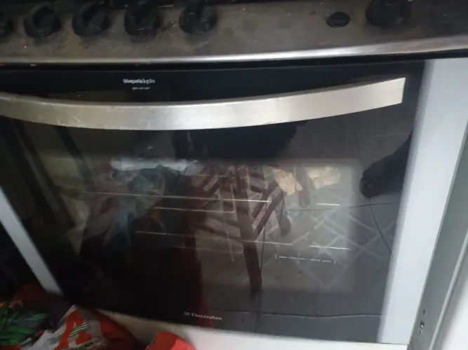 Vendo móveis e eletro domésticos 