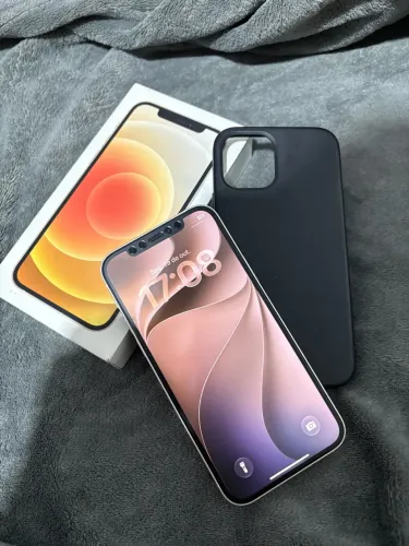 iPhone 12 branco 128GB