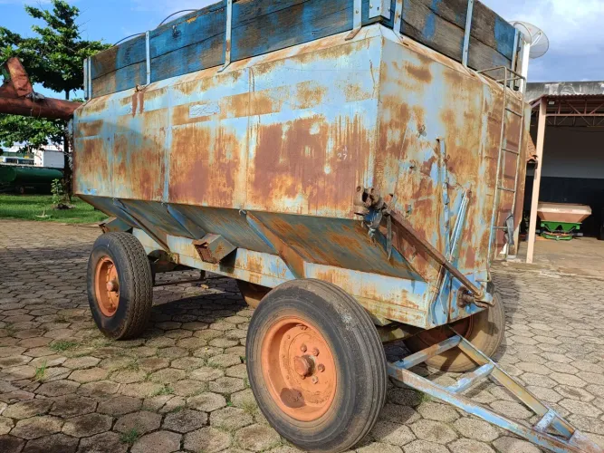 Bazuca Maxion 8.5 ton