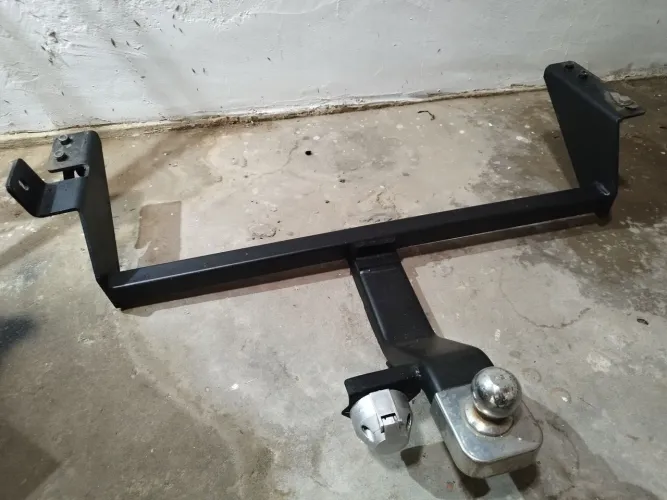 Vendo Reboque para Chevrolet Onix Plus 2020 a 2026