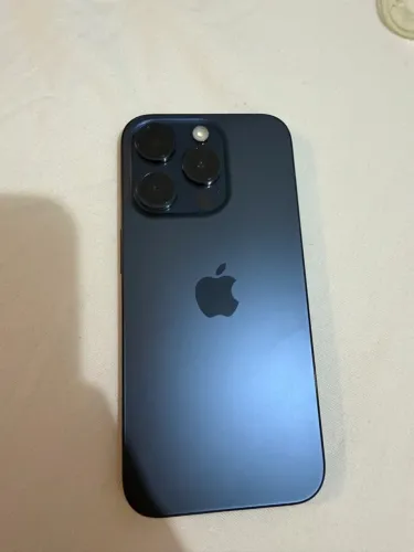 iPhone 15 pro 128g