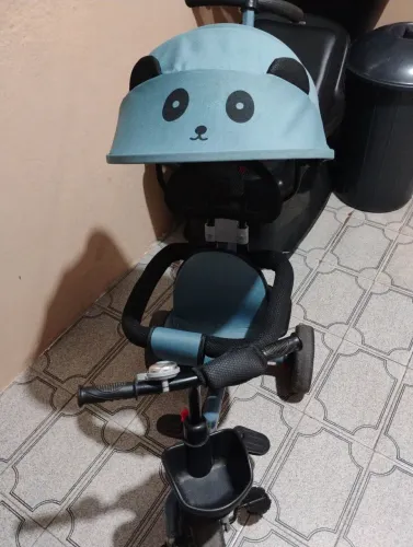 Triciclo infantil moderno 