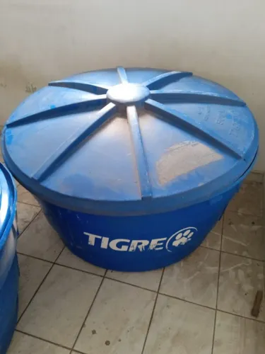 Caixa d'Água Tigre 500 Litros com Tampa