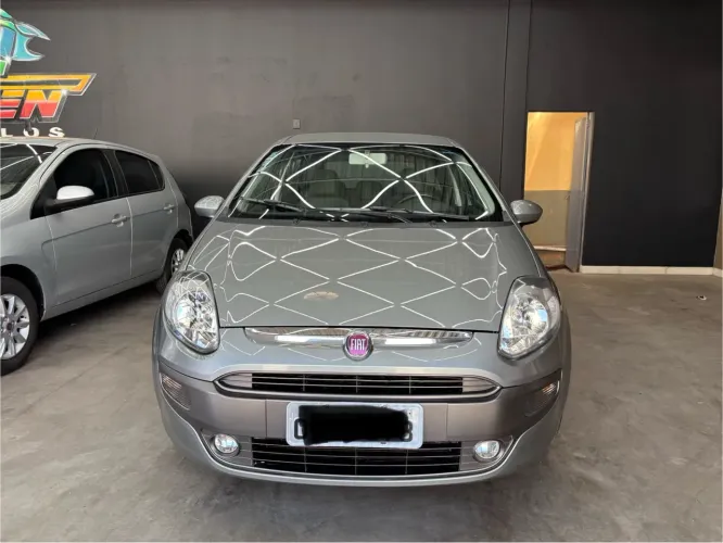 Fiat Punto Essence 1.6 Flex 16V 5P 2014