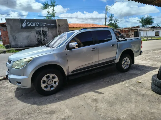 Chevrolet S10 Pick-up LTZ 2.8 TDI 4X2 CD Dies. MEC 2013