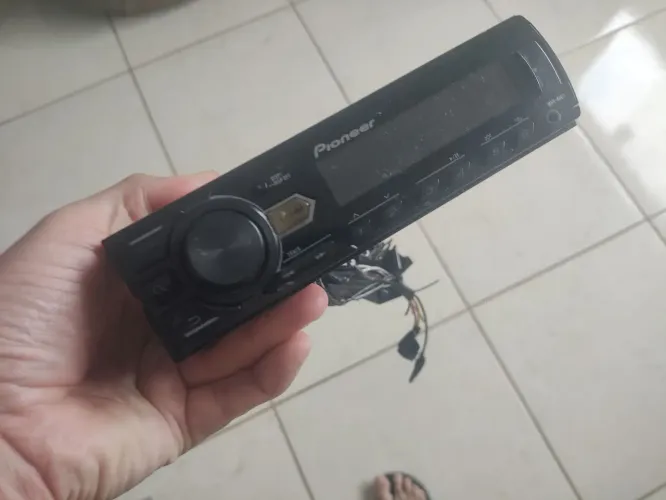 Toca Usb auxiliar Pioneer MVH 88ub original 