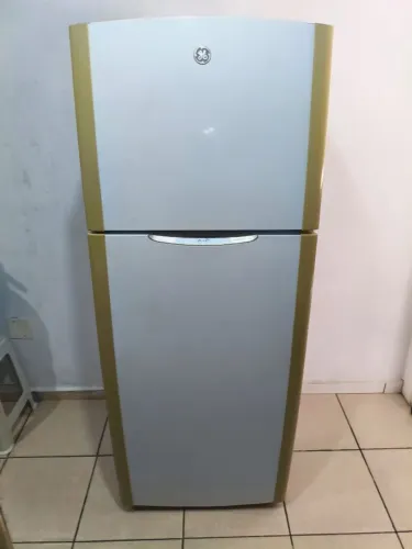 Geladeira Electrolux 420L - Cycle Defrost<br>Geladeira usada, funcionando perfeitamente