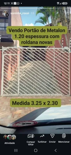 Portão de Metalon