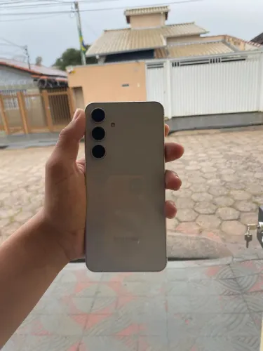 S24 FE 128gb SEMINOVO (6 MESES DE USO) NA GARANTIA E COM CAIXA