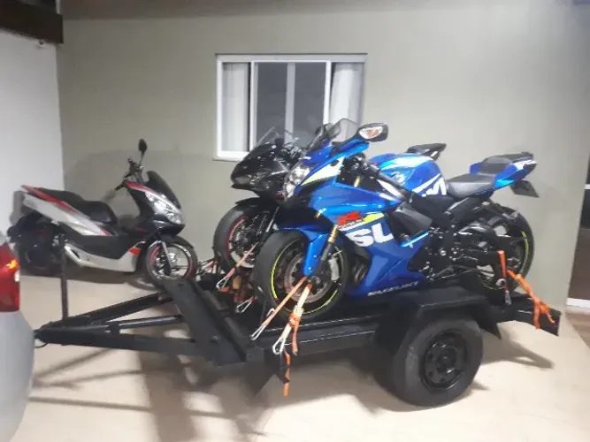 Carretinha reboque para Motos - documentada