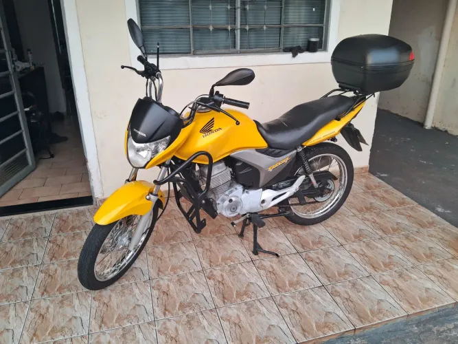 Vendo ou troco titan mix 2013