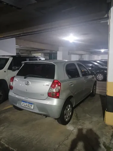 Toyota Etios X 1.3 Flex 16V 5P Mec. 2015