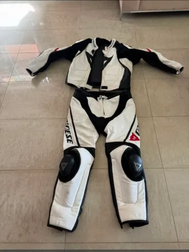Macacão de moto dianese