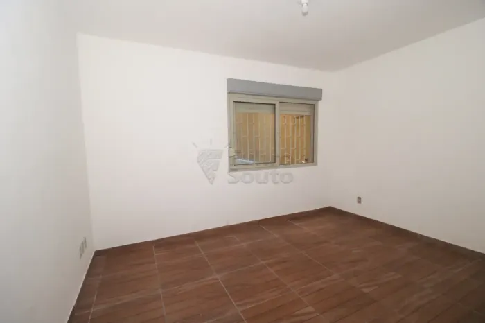 Apartamento Aconchegante no Edifício Vinícius de Moraes - 1 Dormitório em Frente à UCPEL