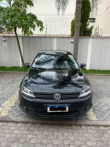 Volkswagen Jetta Comfortline 2.0 T.flex 8V 4P Tipt. 2013