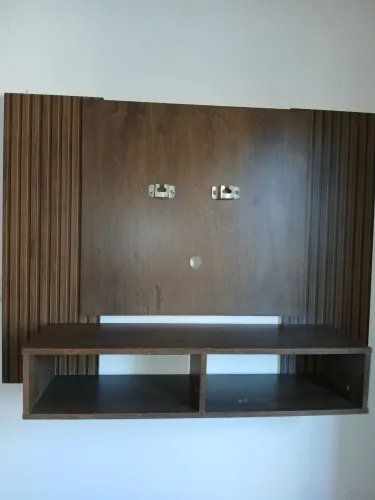 PAINEL DE TV 32 POLEGADAS