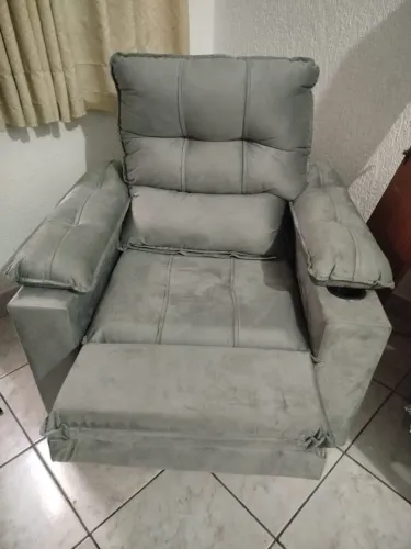 Poltrona Reclinável