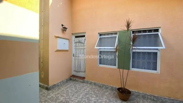 Casa com 2 dormitórios para alugar, 70 m² por R$ 1.886,00/mês - Jardim Sandra - Sorocaba/S