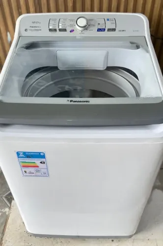 Máquina de lavar roupas Panasonic 12kg semi nova