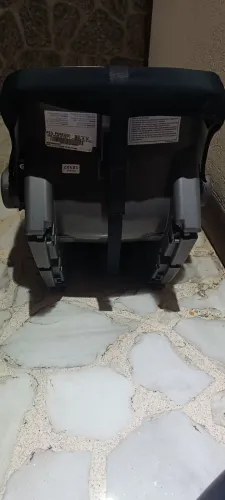 Bebê conforto.