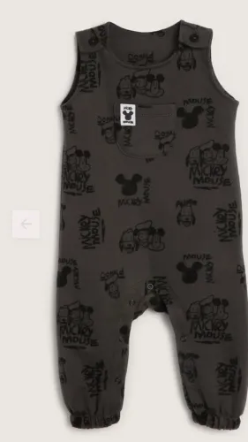 Roupa infantil