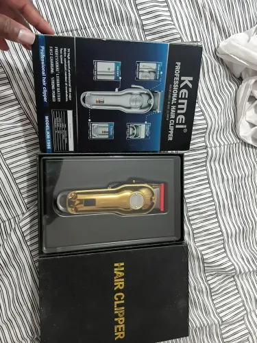 Máquina de corta cabelo KEMEI