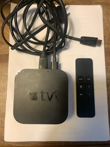 Apple box 32GB com controle remoto