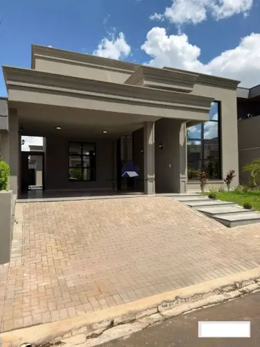 Casa à venda no Condomínio Recanto Do Lago - São José do Rio Preto/SP