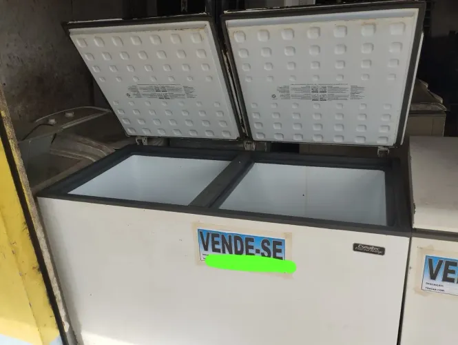 Freezer horizontal