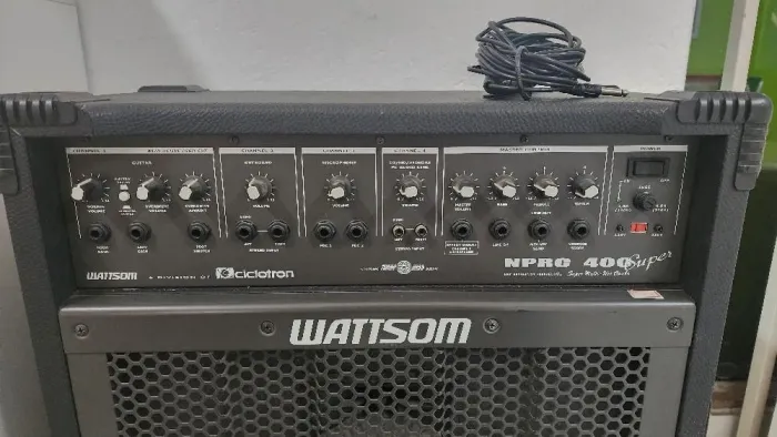 Amplificador de som 