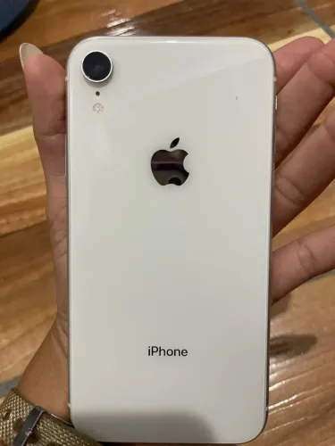 Celular iPhone XR