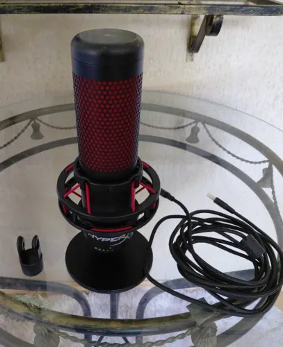 Microfone Usb Hyperx Quadcast 2, Para jogos e Streaming, Preto