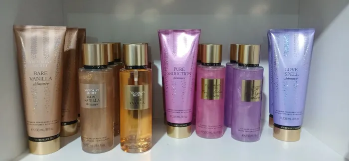 PROMOÇÃO loção body splach Victoria secret 1 por 110 levando dois 199 no pix