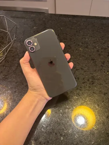 iPhone 11 64GB