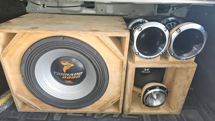 Vendo som Automotivo 