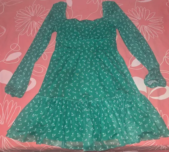 Vestido Verde Florido com Ombreiras A Collection