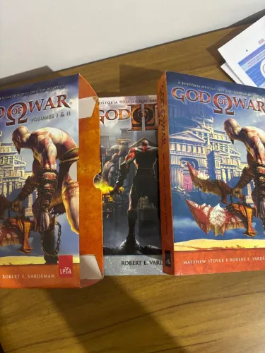COLEÇÃO LIVRO GOD OF WAR - VOLUME I E II 