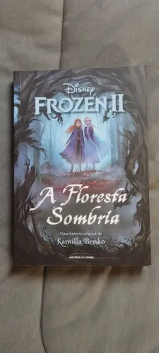 Livro Frozen 2, A floresta sombria