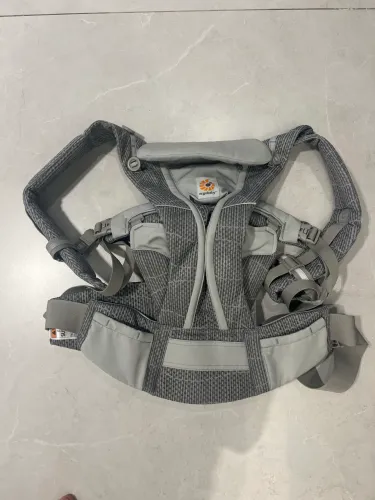 Canguru Ergobaby Breeze