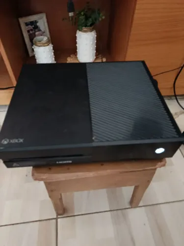 Xbox one fat cheio de jogo completo não perca essa oportunidade faço o envio para todo BR