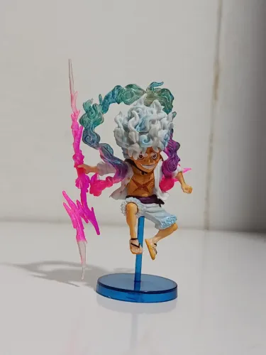 ACTION FIGURE LUFFY GEAR 5 ONE PIECE - COLECIONÁVEL
