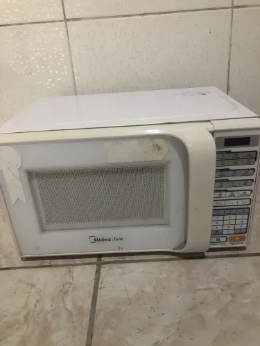 Microondas  Midea liva