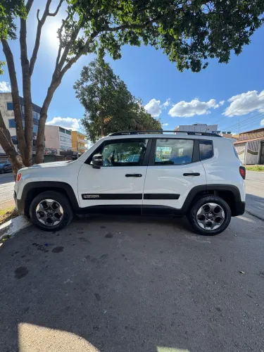 Jeep Renegade Sport 1.8 4X2 Flex 16V Mec. 2017