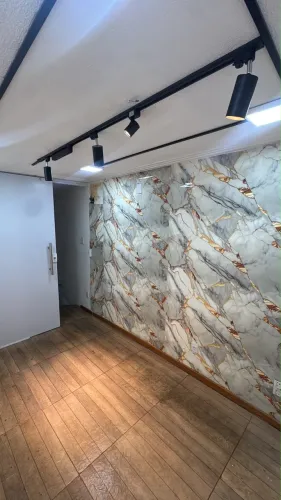 Sala comercial em cima de uma Barbearia