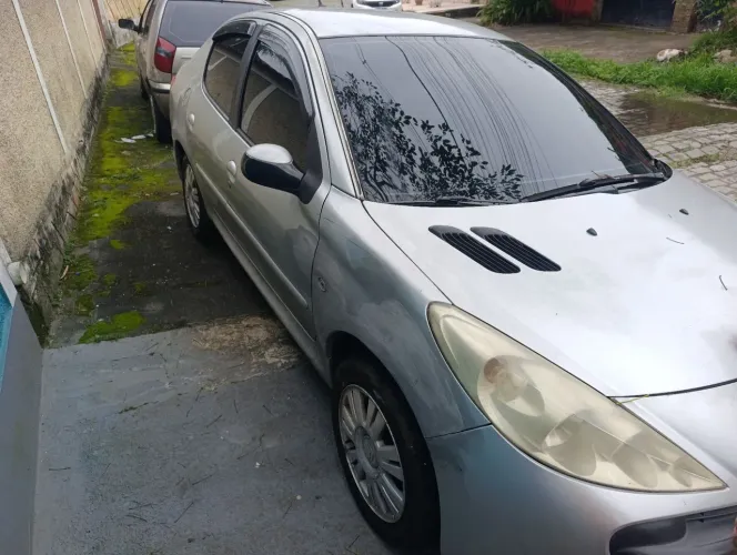Peugeot 207 Sed. Passion XR Sport 1.4 Flex 8V 4P 2009