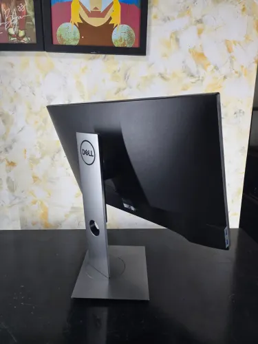 Monitor dell 24p IPS FULL HD multiarticulado impecavel 