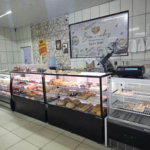 Passo ponto de padaria consolidada muitos anos, com potencial muito grande de crescimento