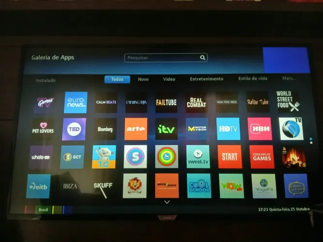 Vende - se Smart TV Philips 44 Polegadas