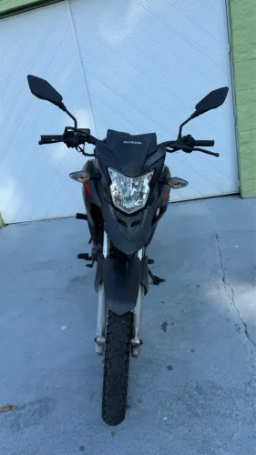 Honda xre 190 2023 único dono